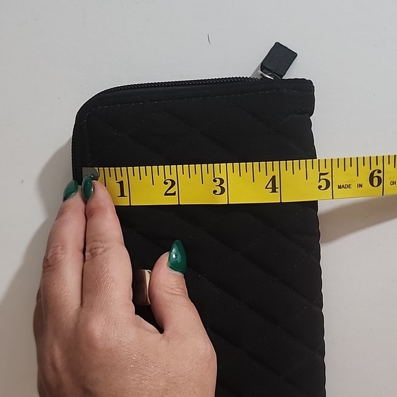 Vera Bradley Black Quilted Turn-Lock Wallet - Picture 6 of 7